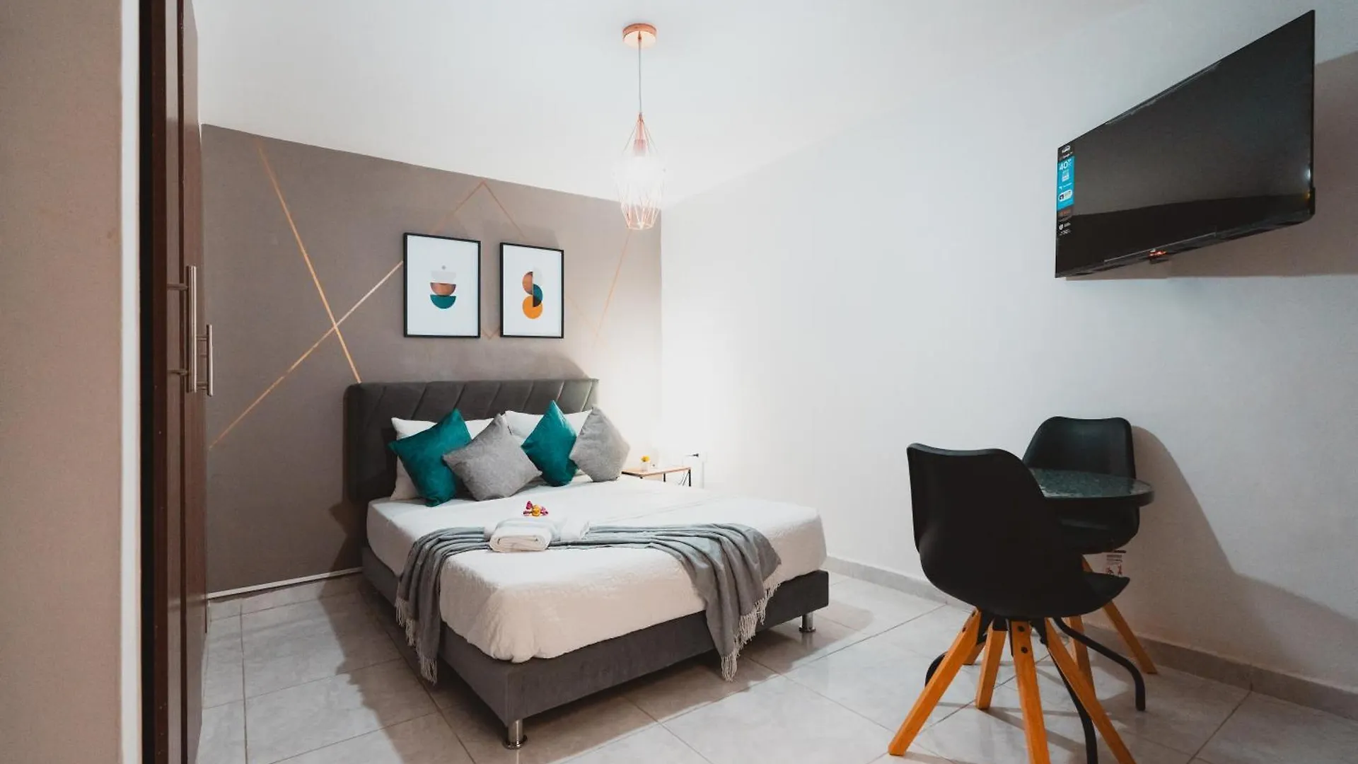 Hotel Ac - House Laureles - Self Cheking Medellín