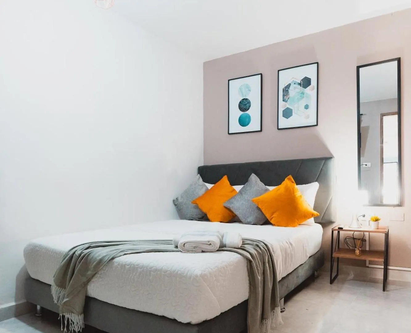 Hotel Ac - House Laureles - Self Cheking Medellín Colombia